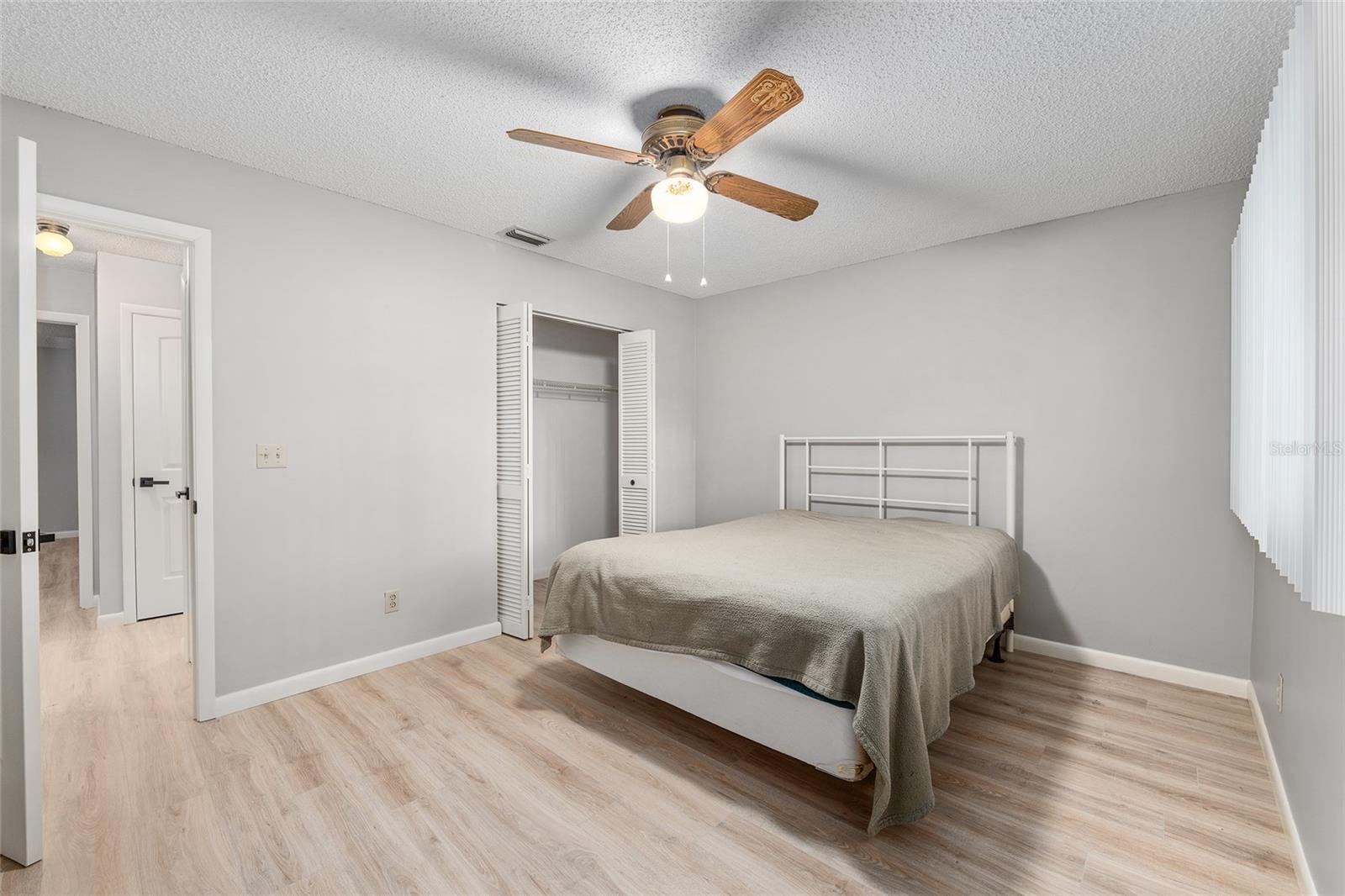 Image 38 of 51 For 8532 93rd Place B