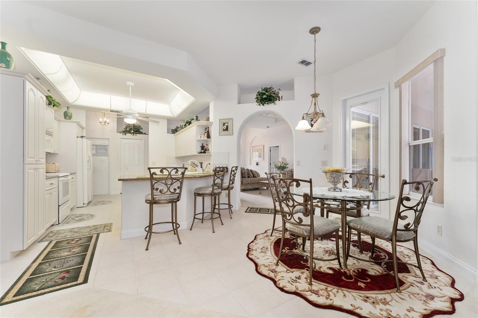 Image 30 of 97 For 147 Corkwood Boulevard