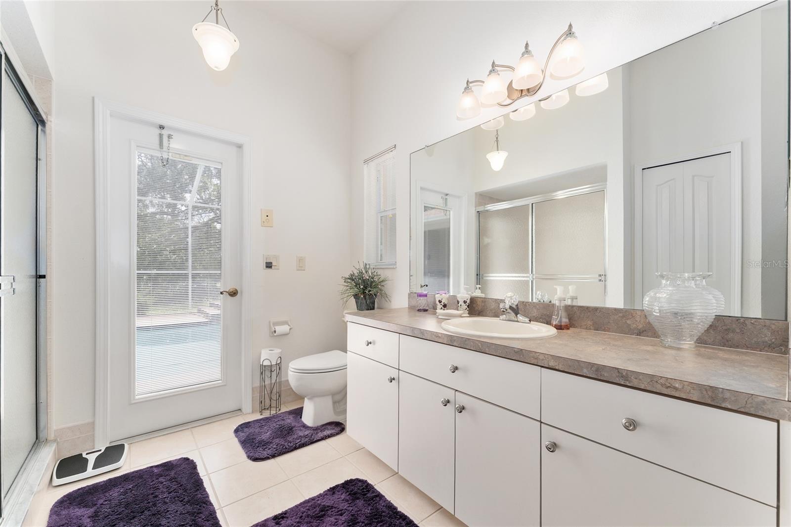Image 37 of 97 For 147 Corkwood Boulevard