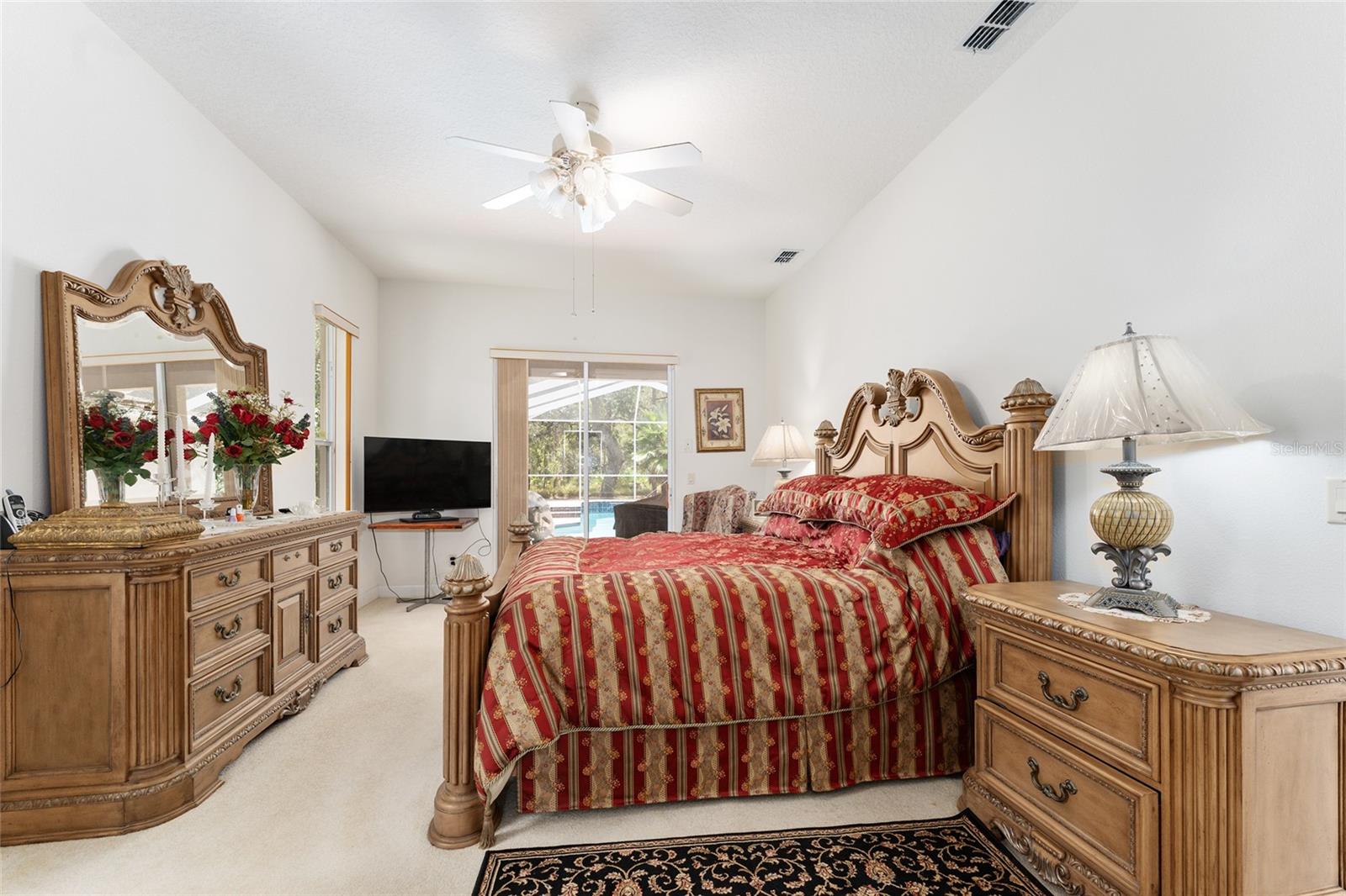 Image 42 of 97 For 147 Corkwood Boulevard