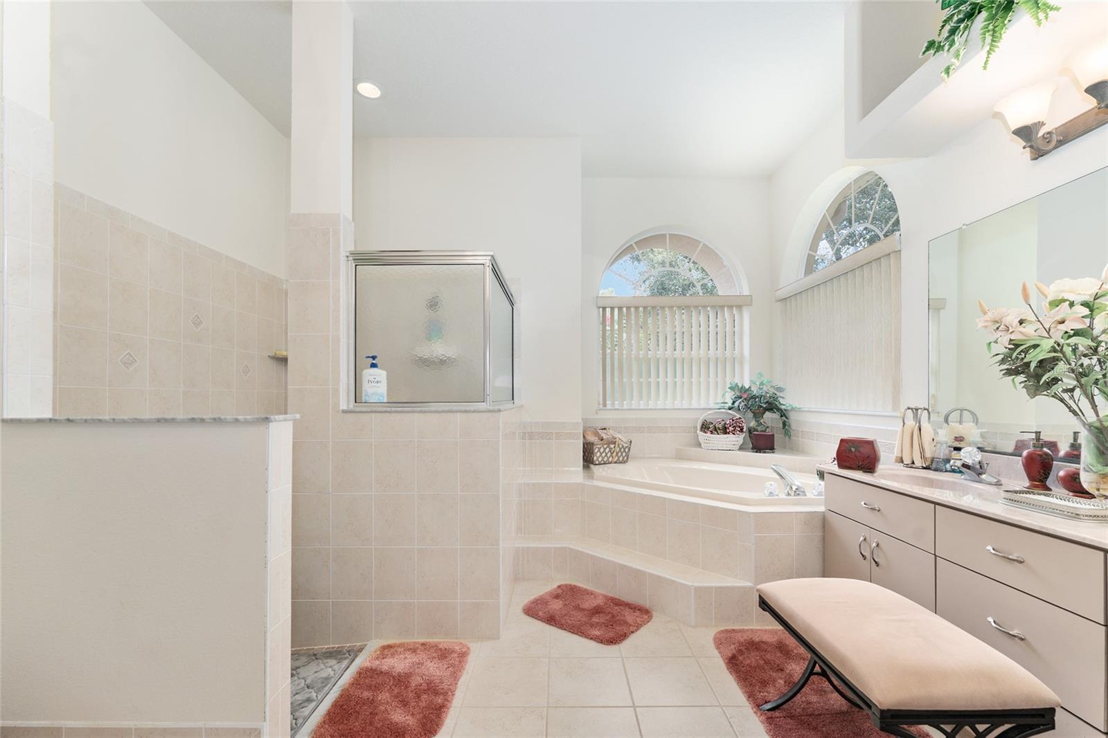 Image 45 of 97 For 147 Corkwood Boulevard