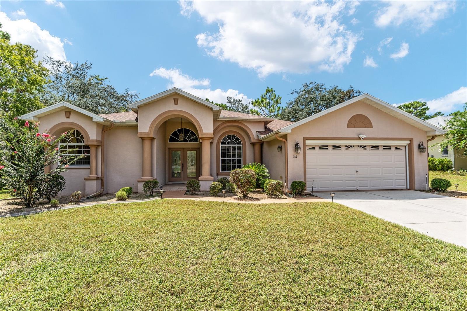 Image 5 of 97 For 147 Corkwood Boulevard