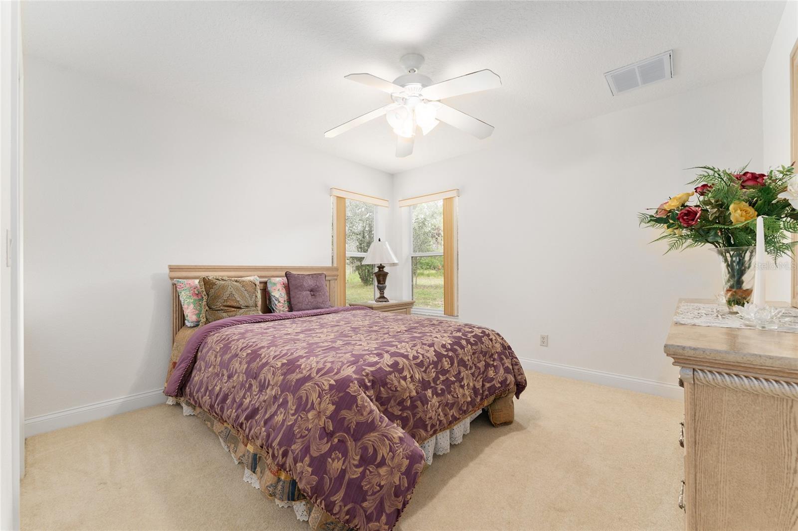 Image 54 of 97 For 147 Corkwood Boulevard