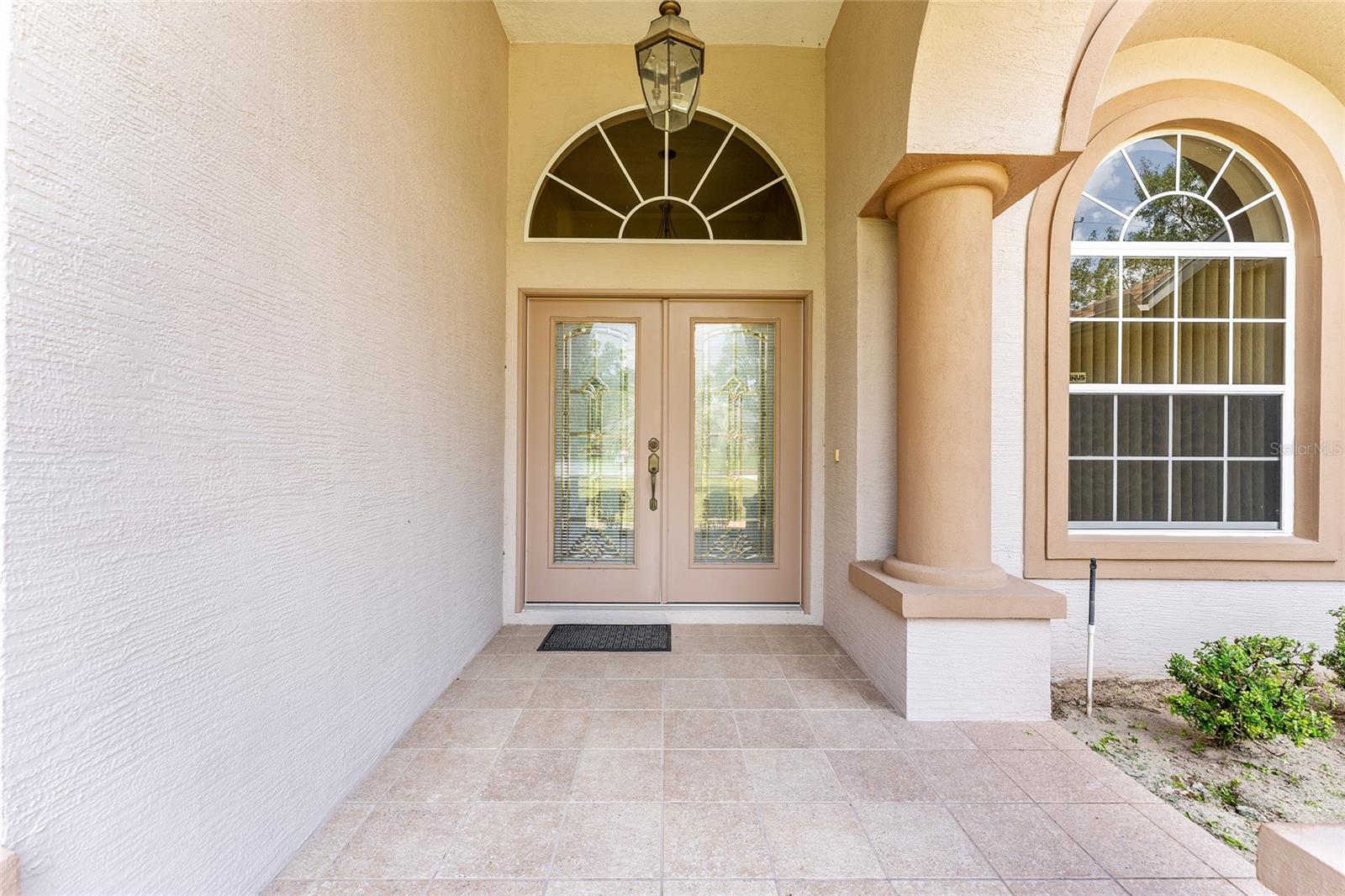 Image 7 of 97 For 147 Corkwood Boulevard