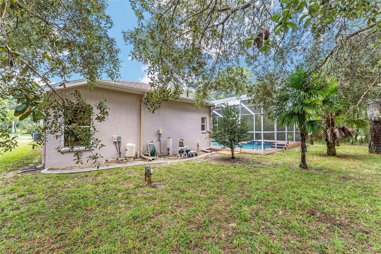 Image 78 of 97 For 147 Corkwood Boulevard