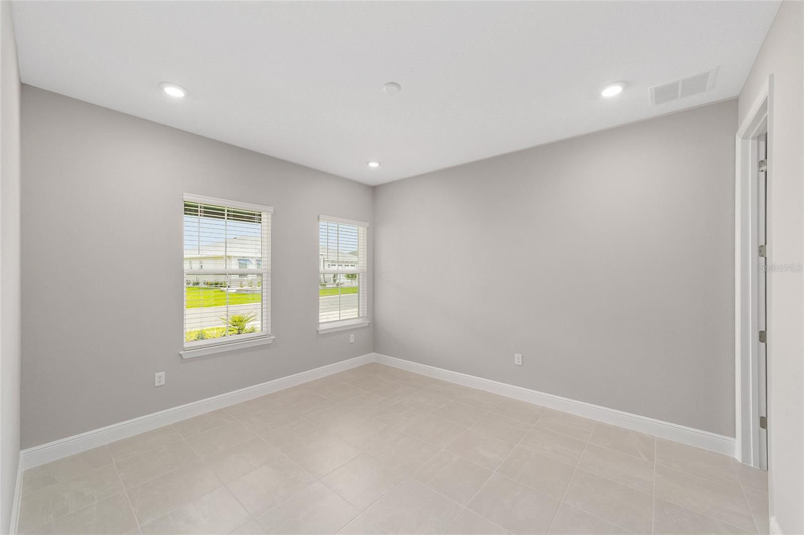 Image 33 of 43 For 10072 85th Place Road