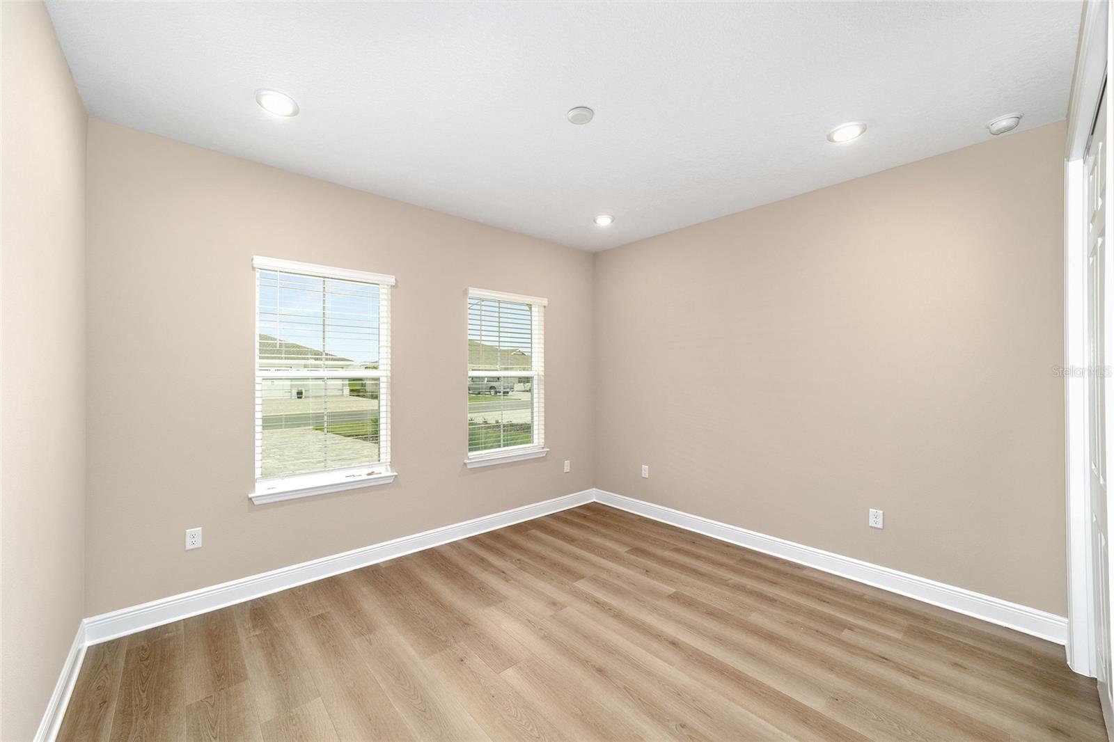 Image 32 of 45 For 10054 85th Place Road