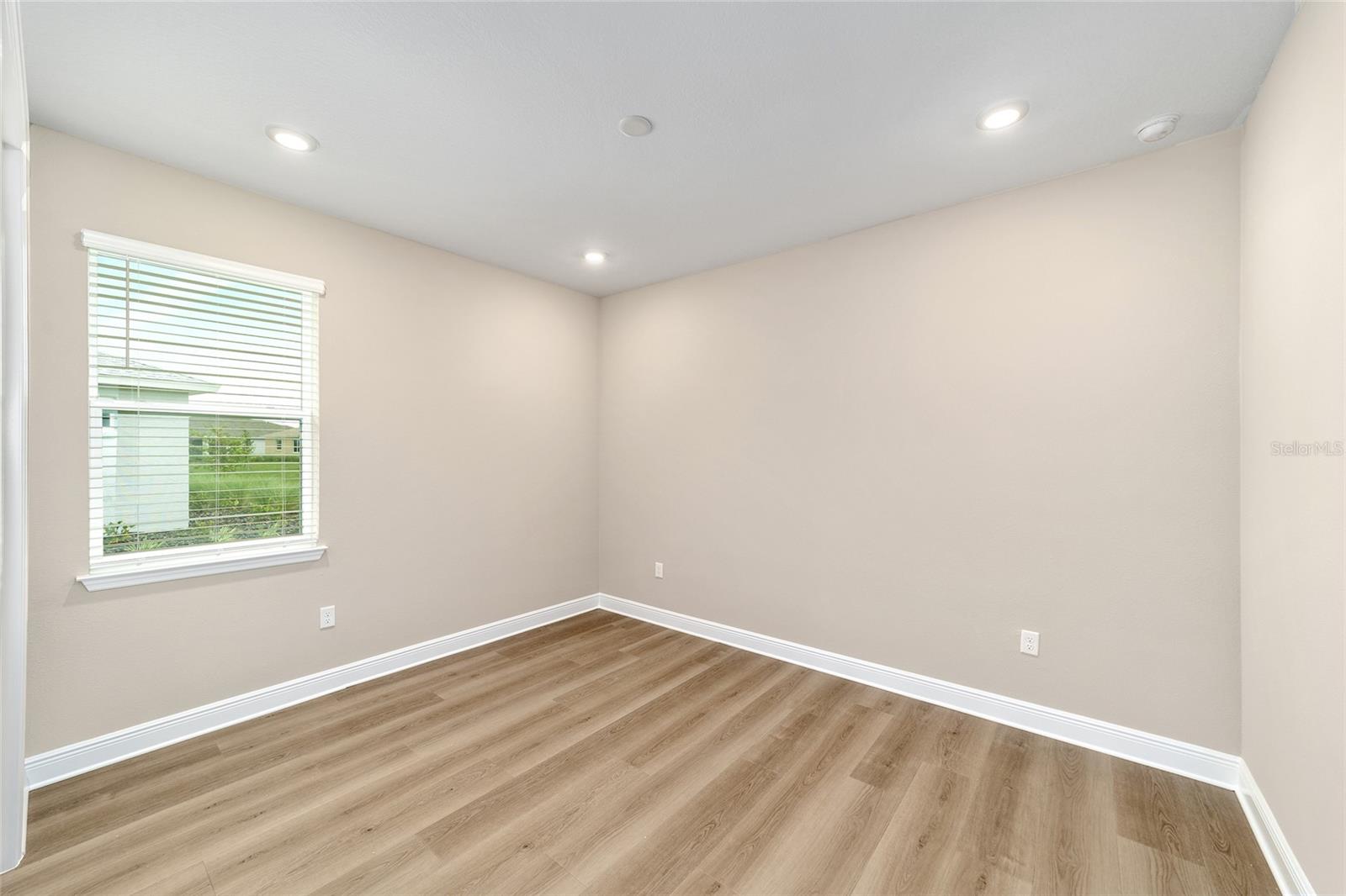 Image 35 of 45 For 10054 85th Place Road