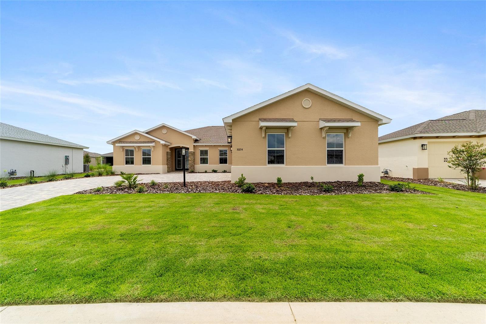 Image 4 of 45 For 10054 85th Place Road