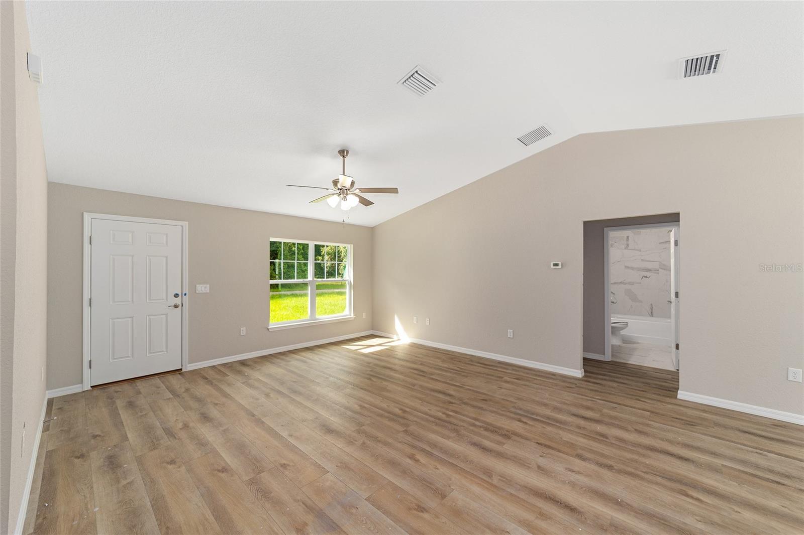 Image 16 of 28 For 8439 Lily Drive