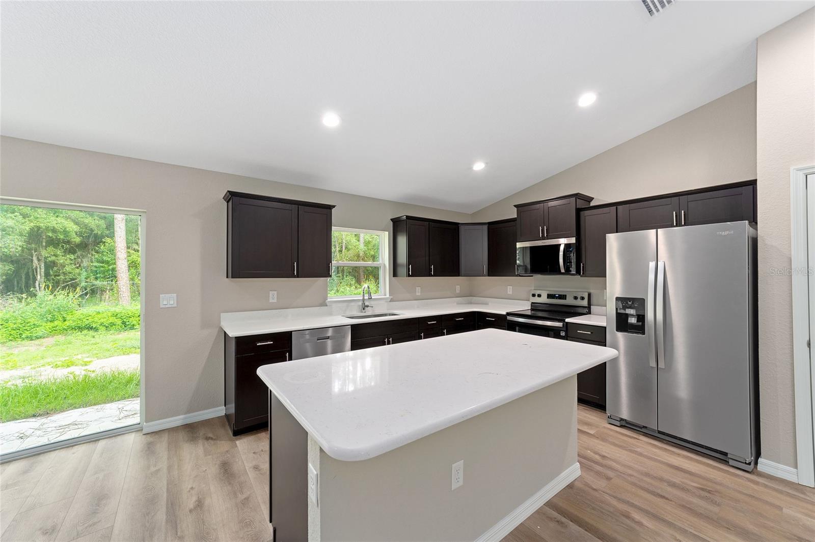 Image 19 of 28 For 8439 Lily Drive