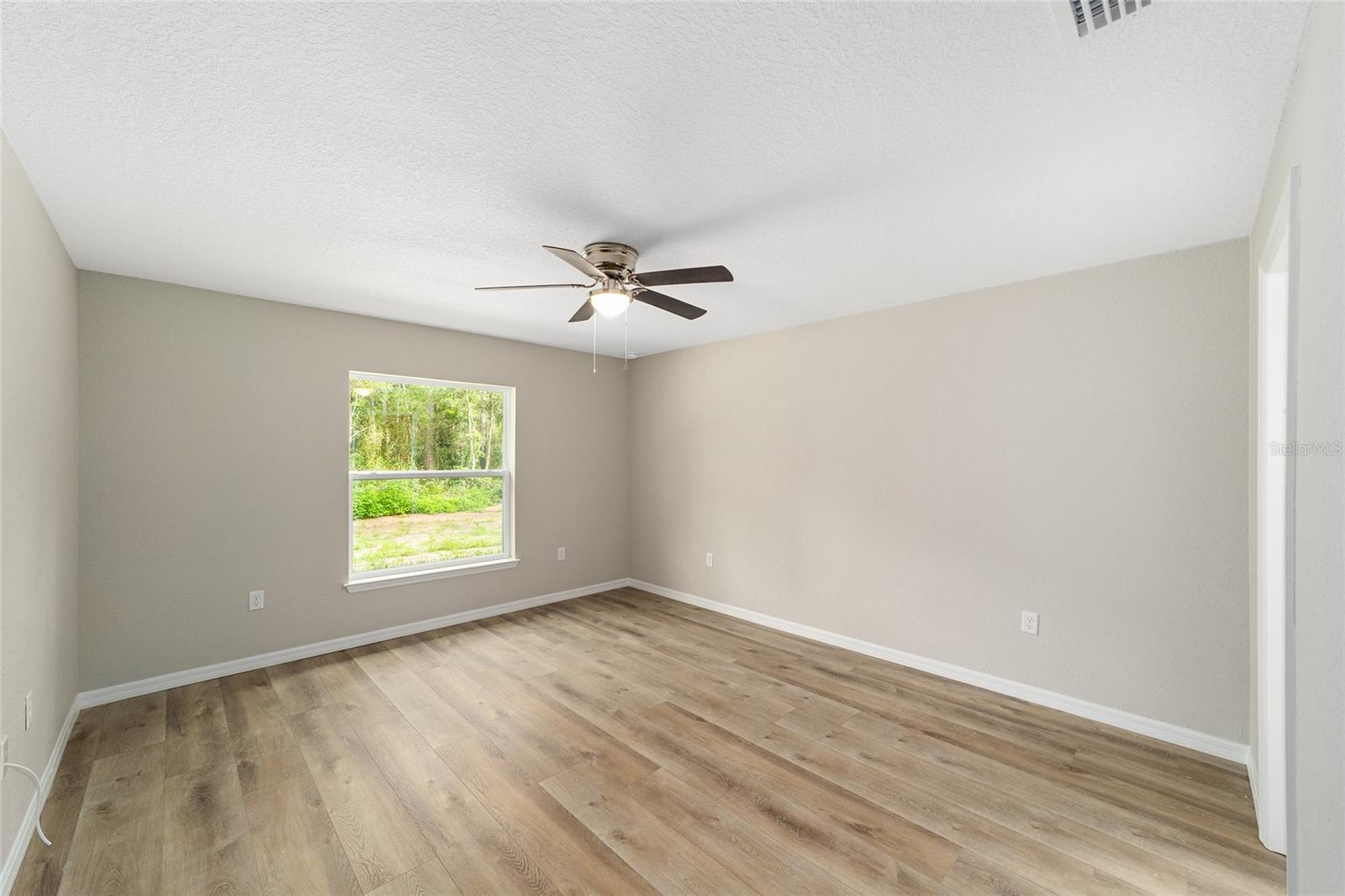 Image 23 of 28 For 8439 Lily Drive