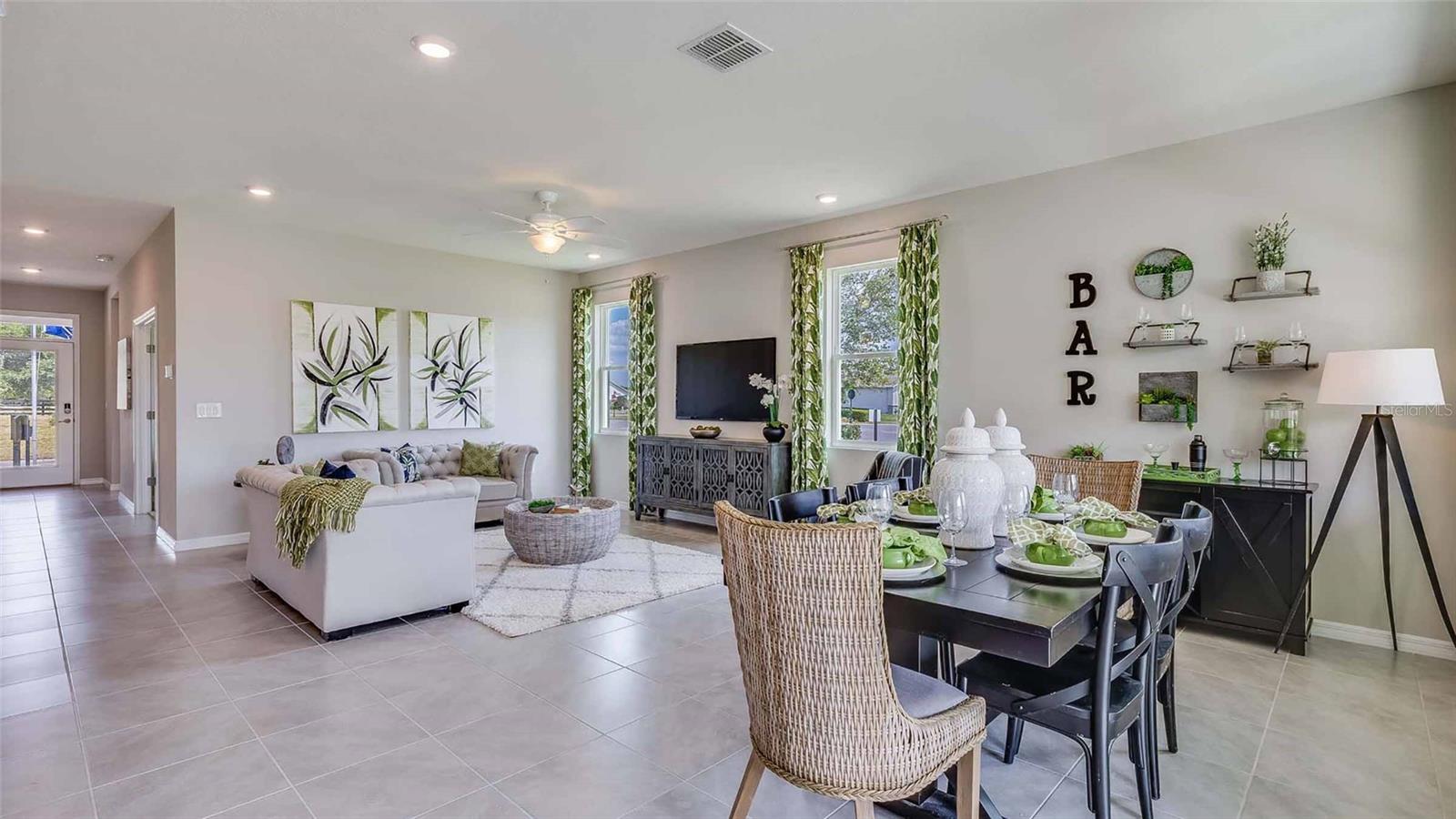 Image 5 of 28 For 4021 48th Terrace Road