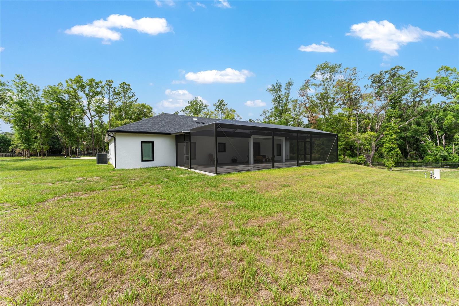 Image 7 of 43 For 9 Middleground Road