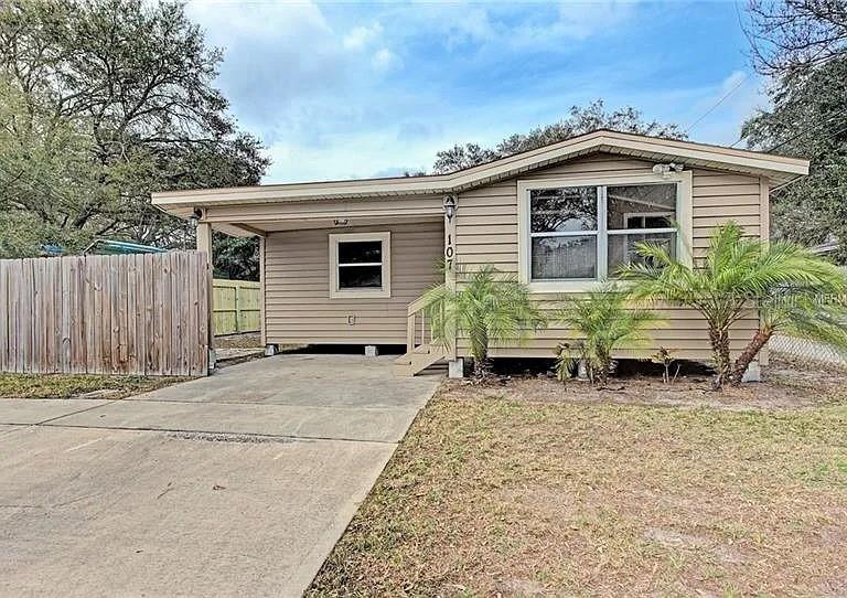 Details for 107 6th Street Ne, LARGO, FL 33770
