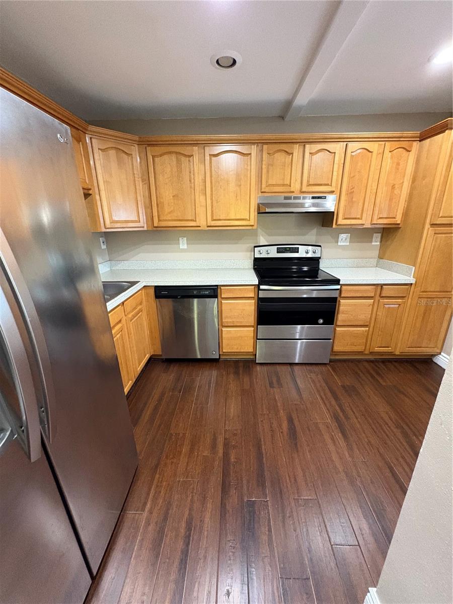 Image 10 of 32 For 107 6th Street Ne
