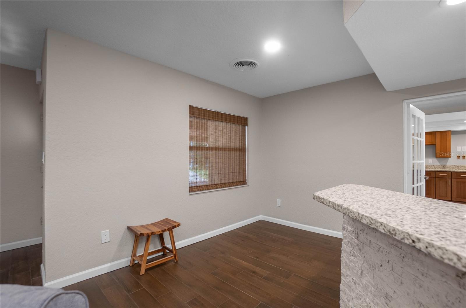 Listing photo id 8 for 1411 19th Street