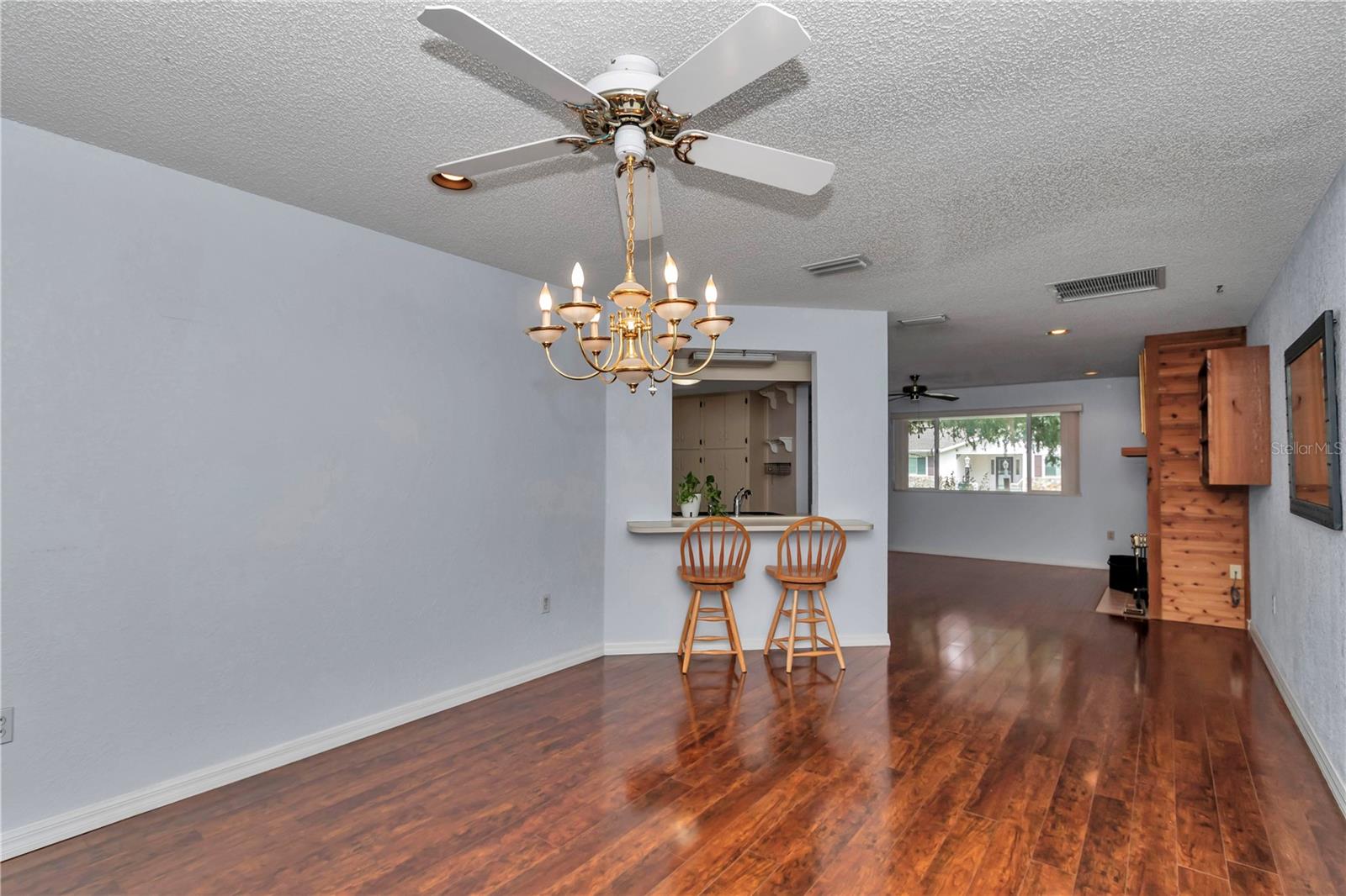 Image 5 of 20 For 8012 109th Place Road