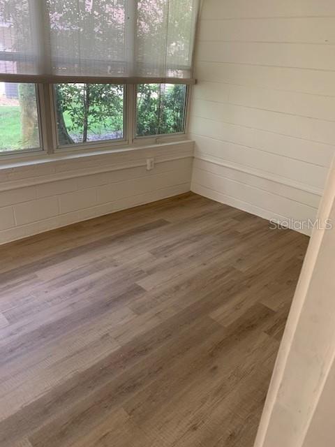 Image 13 of 16 For 8723 93rd Lane B