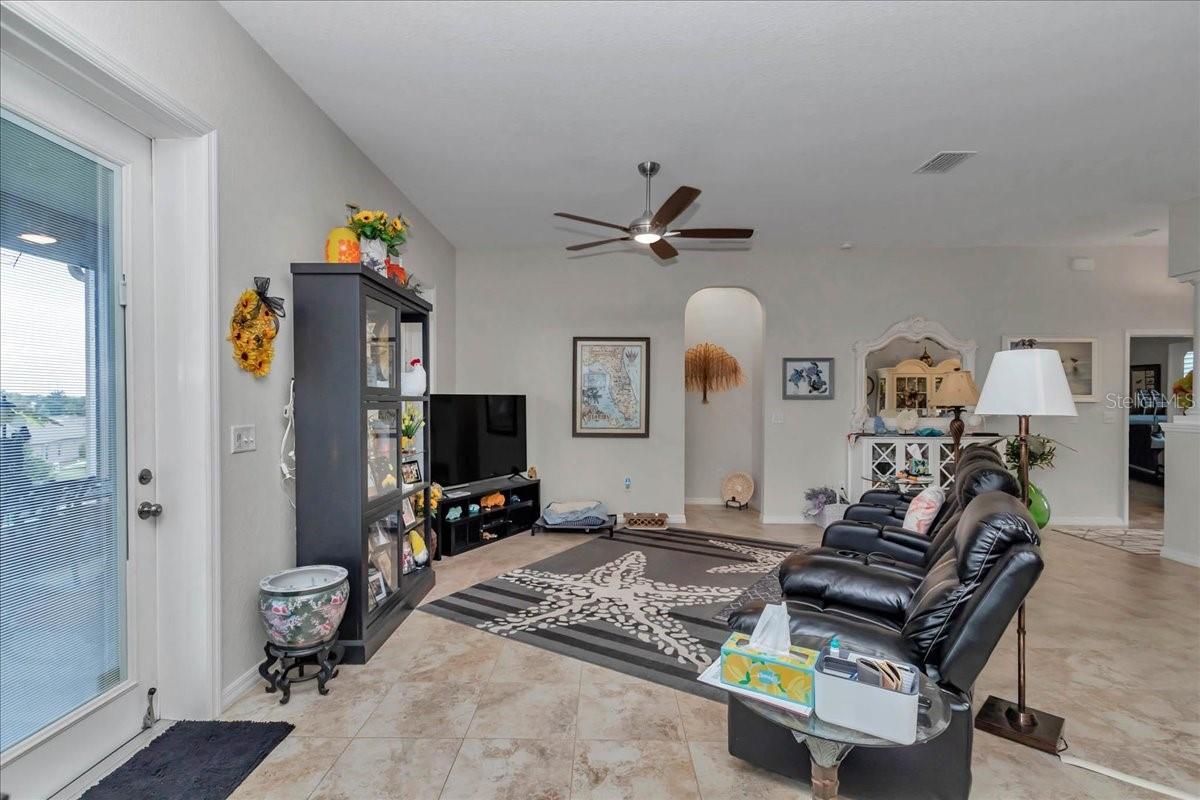 Image 16 of 53 For 17354 112th Court Road