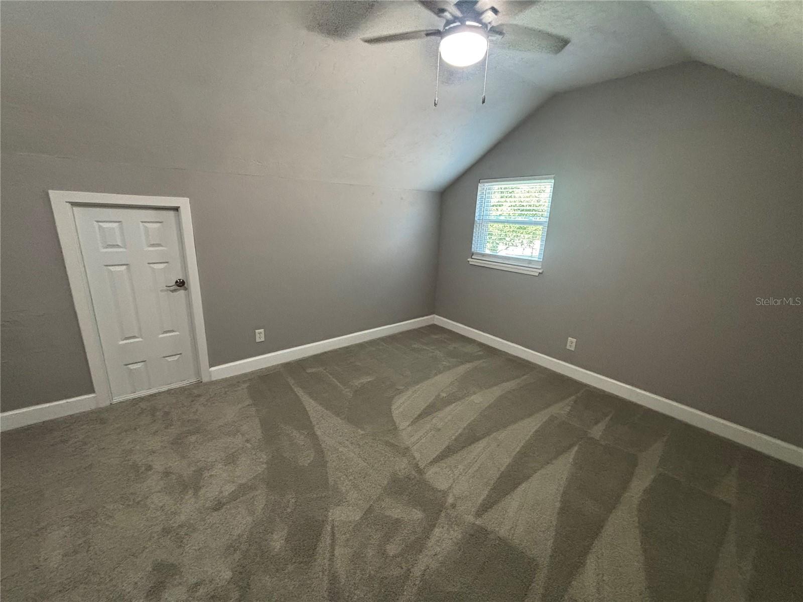 Image 17 of 34 For 6007 29 Terrace