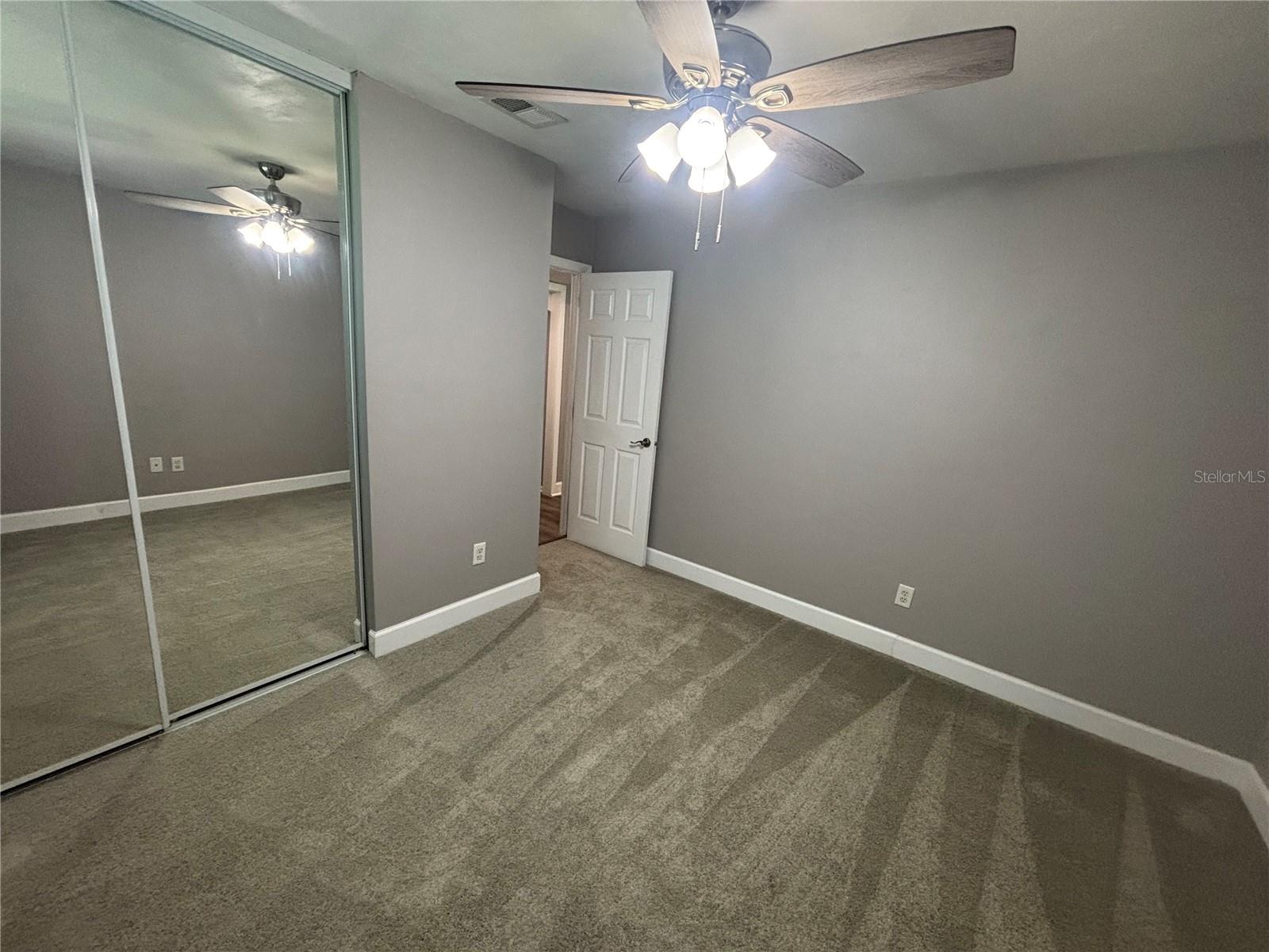 Image 19 of 34 For 6007 29 Terrace
