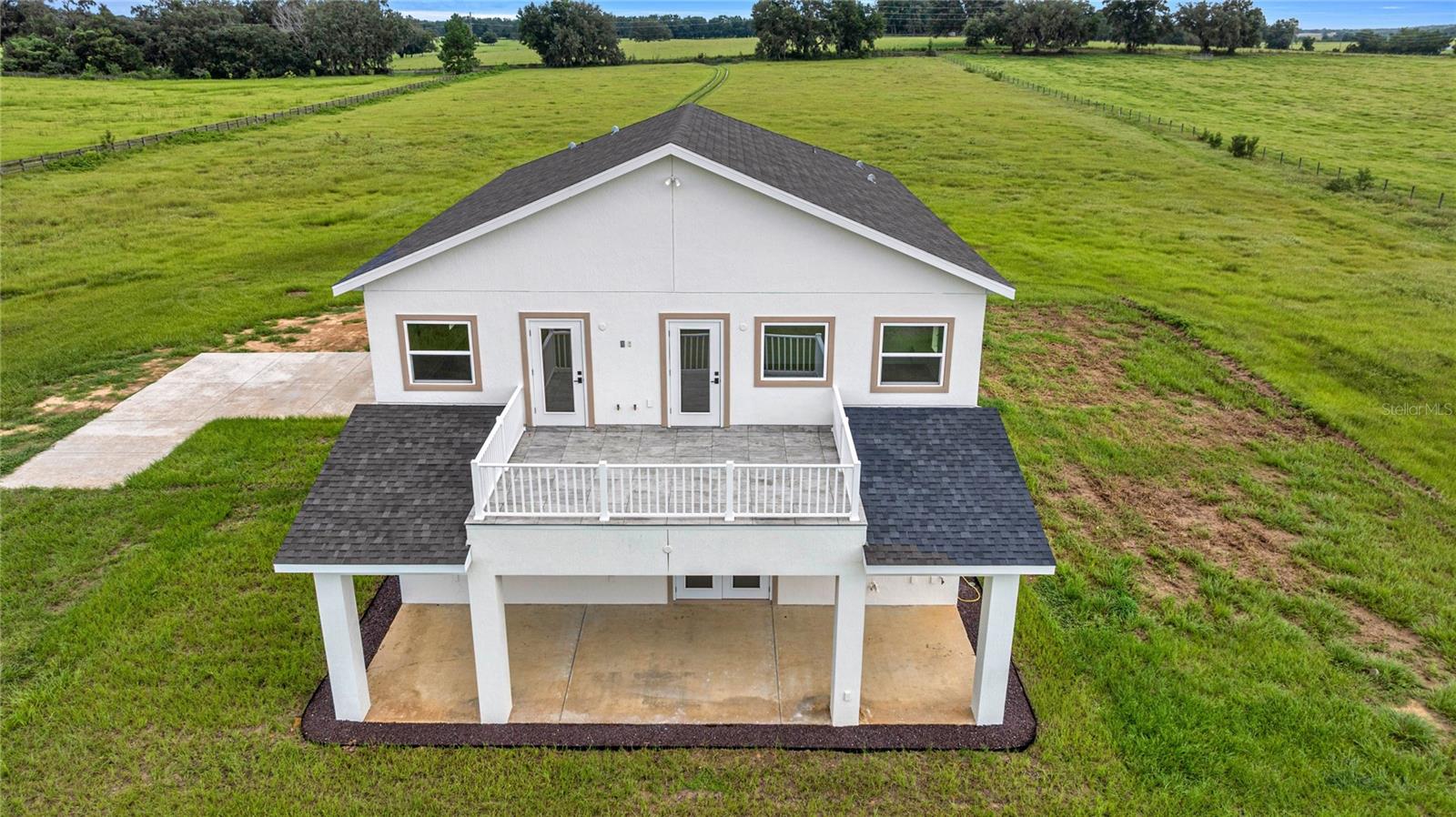 Image 11 of 60 For 21786 27th Street