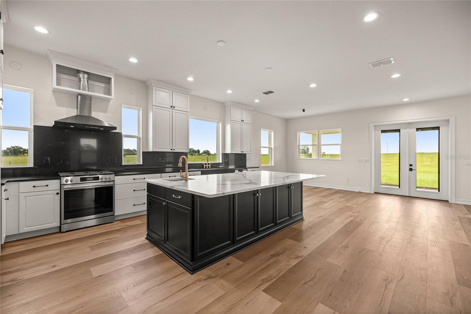 Image 19 of 60 For 21786 27th Street