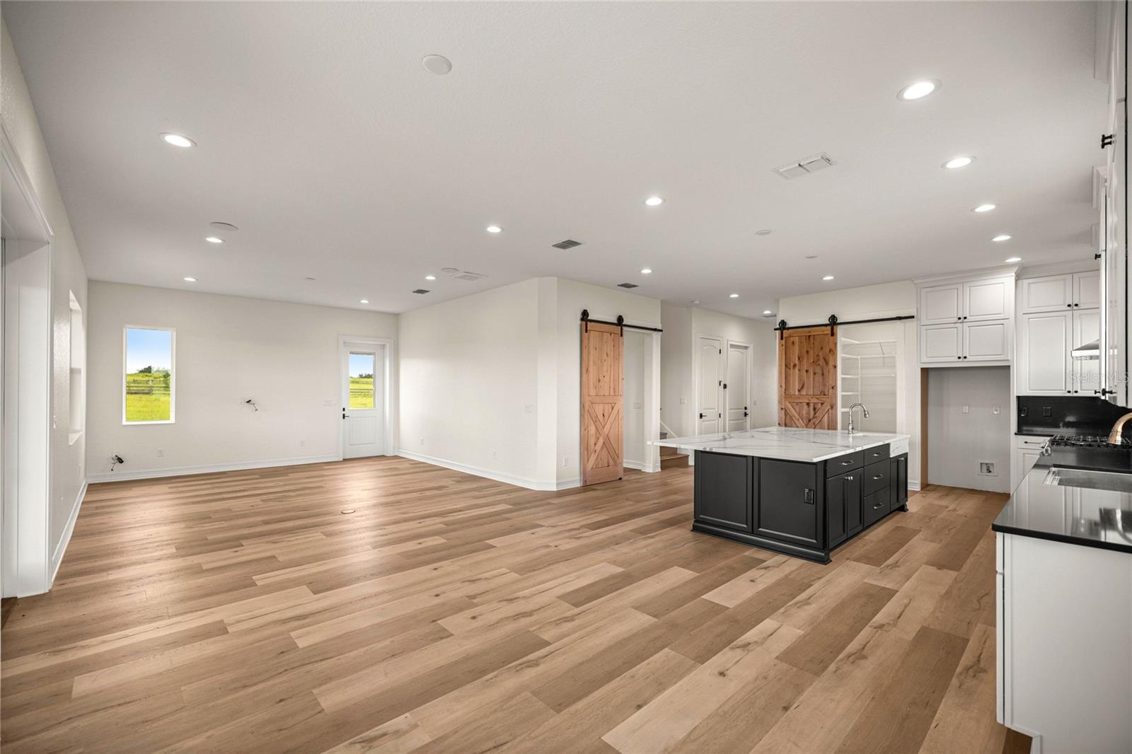 Image 20 of 60 For 21786 27th Street