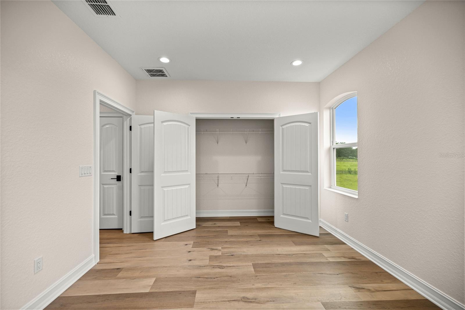 Image 32 of 60 For 21786 27th Street