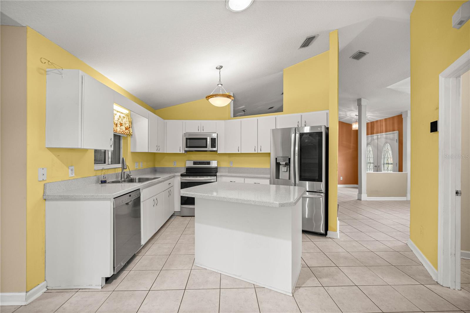 Image 9 of 29 For 5552 18th Street