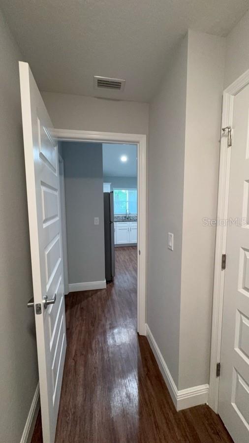 Image 14 of 42 For 8190 Creek Way
