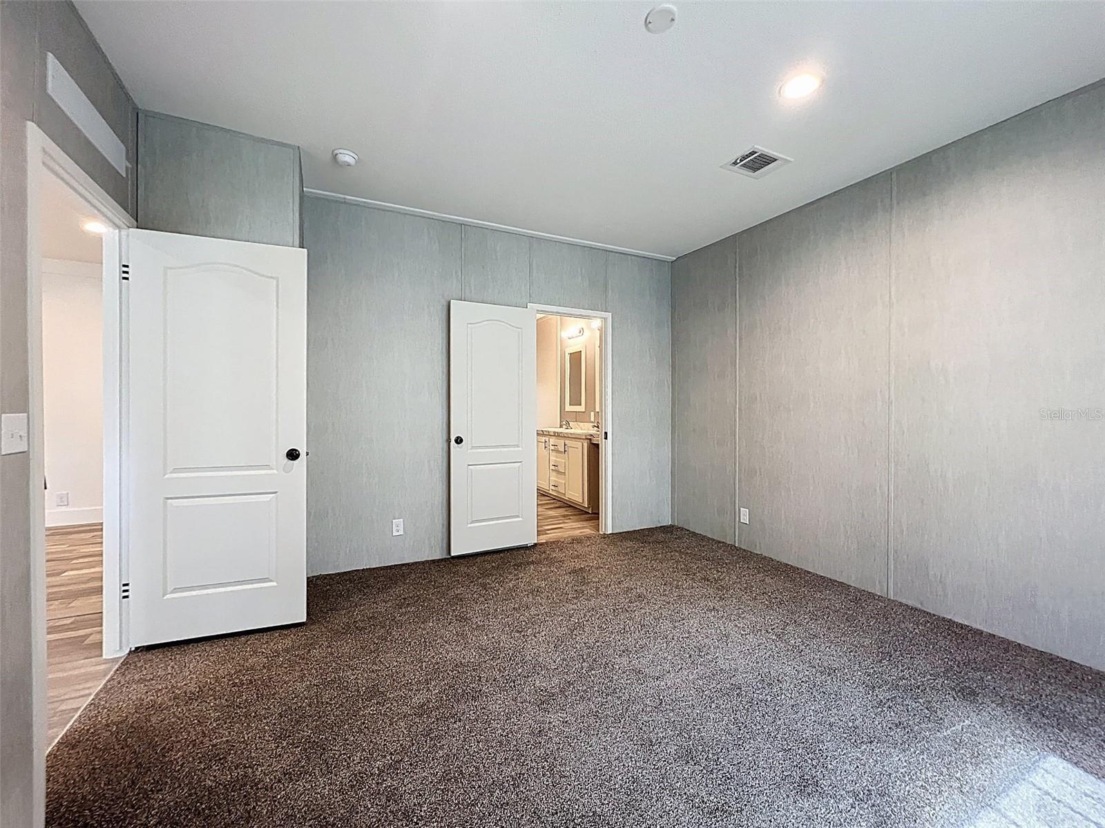 Image 21 of 44 For 6574 166th Avenue