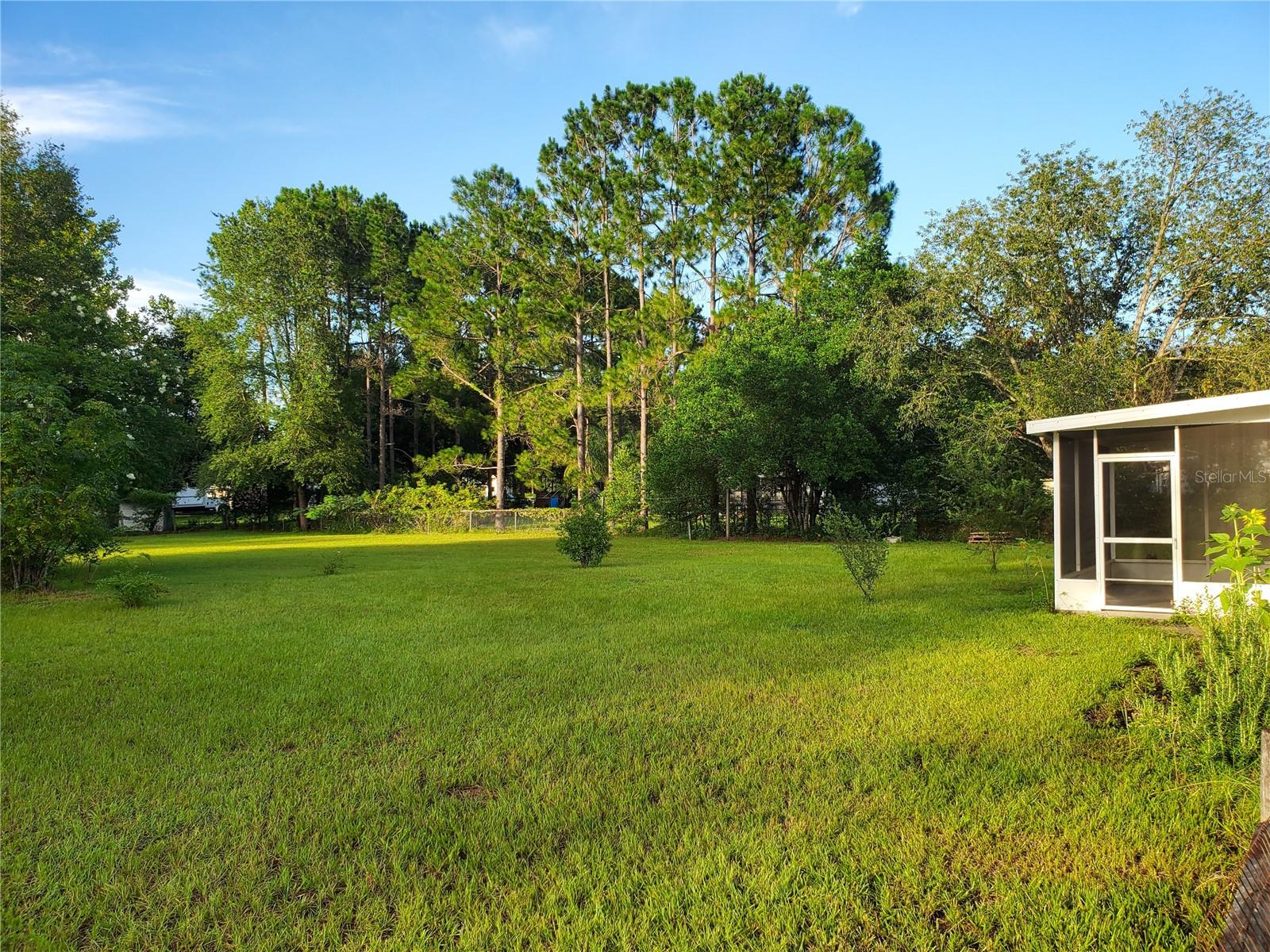 Image 5 of 20 For 7485 17th Place