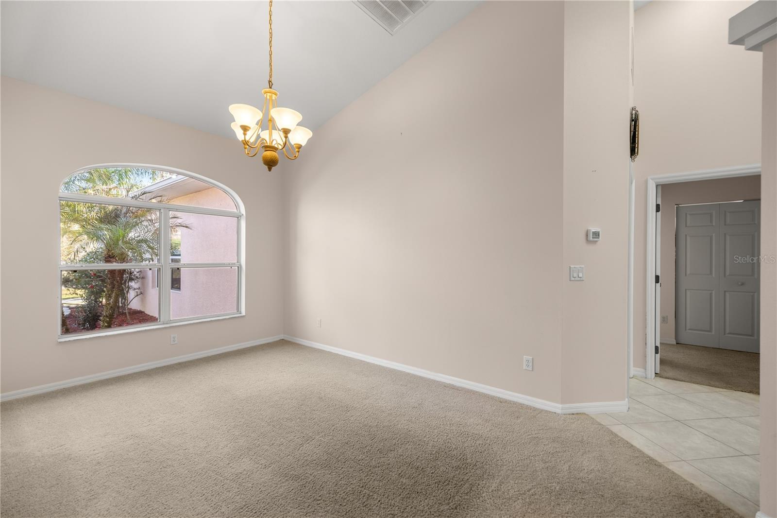 Image 16 of 68 For 19040 88th Avenue Road