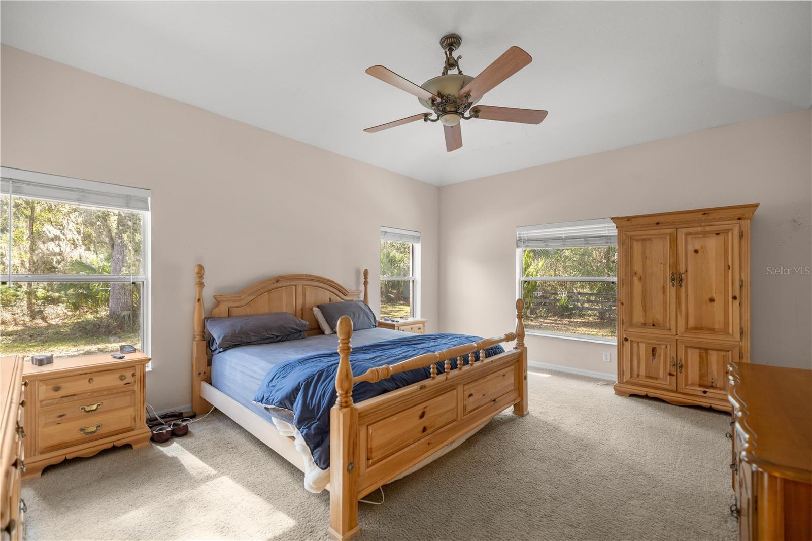 Image 20 of 68 For 19040 88th Avenue Road