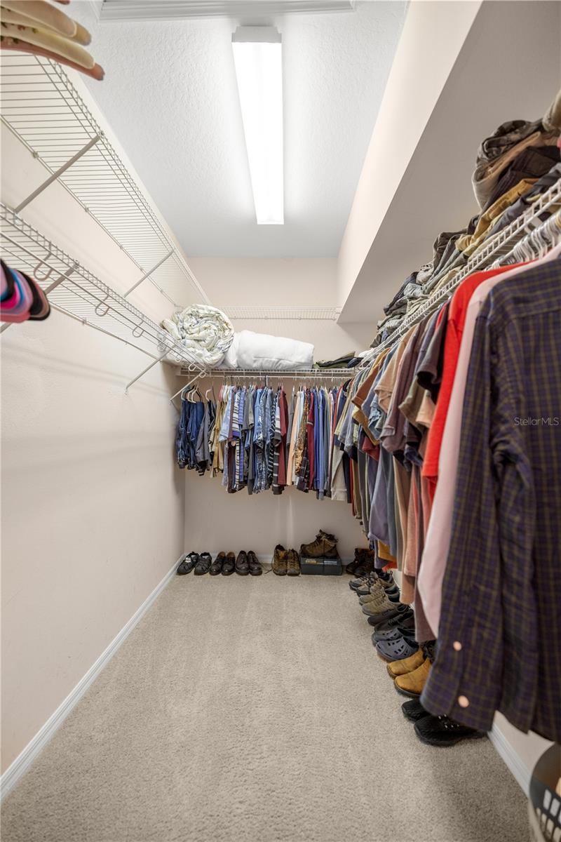 Image 22 of 68 For 19040 88th Avenue Road