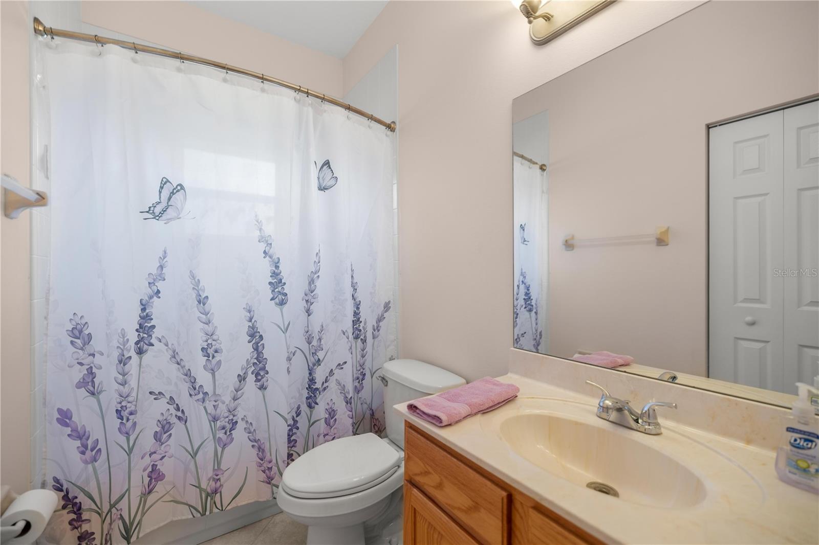 Image 29 of 68 For 19040 88th Avenue Road