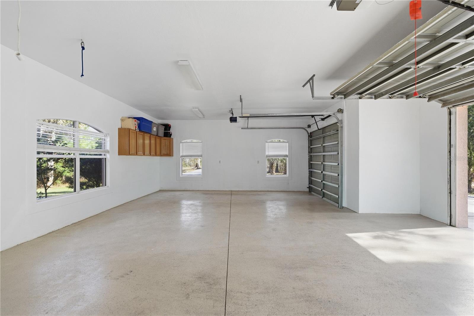 Image 34 of 68 For 19040 88th Avenue Road