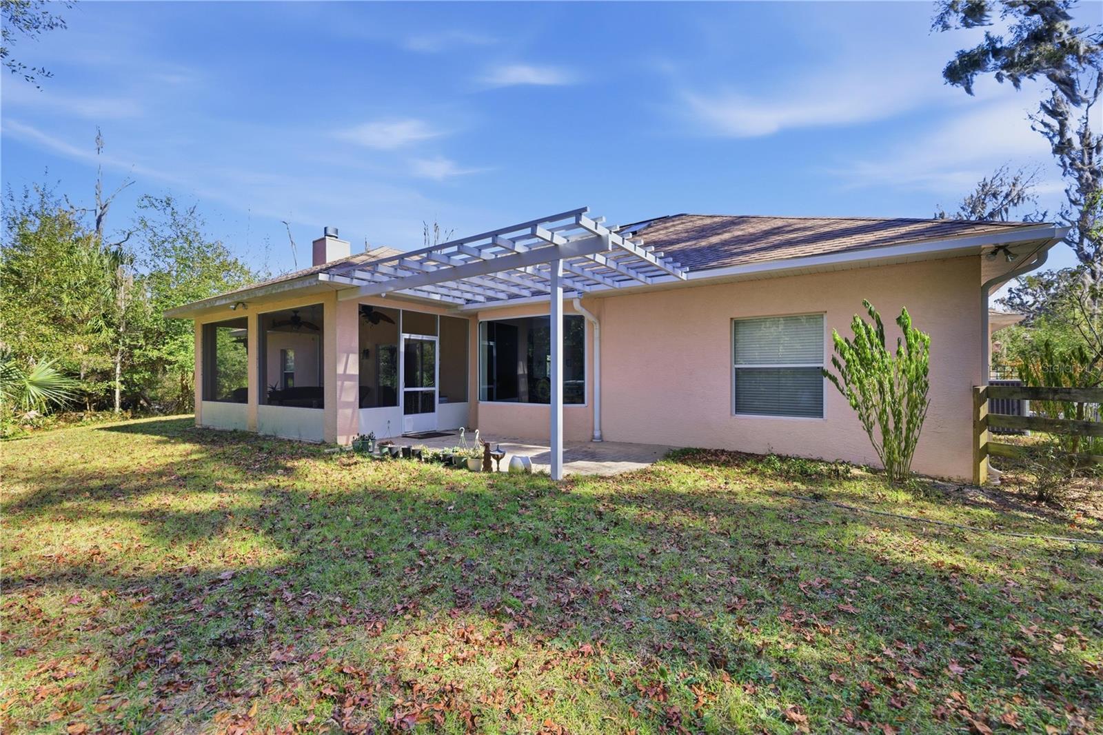 Image 37 of 68 For 19040 88th Avenue Road