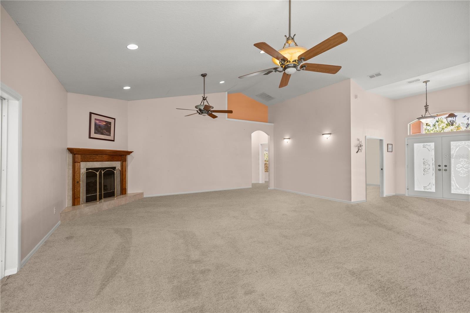 Image 8 of 68 For 19040 88th Avenue Road