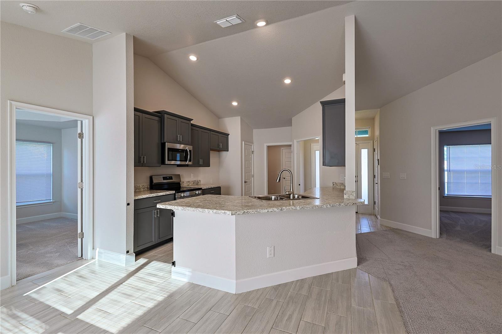 Image 11 of 40 For 10939 41st Avenue