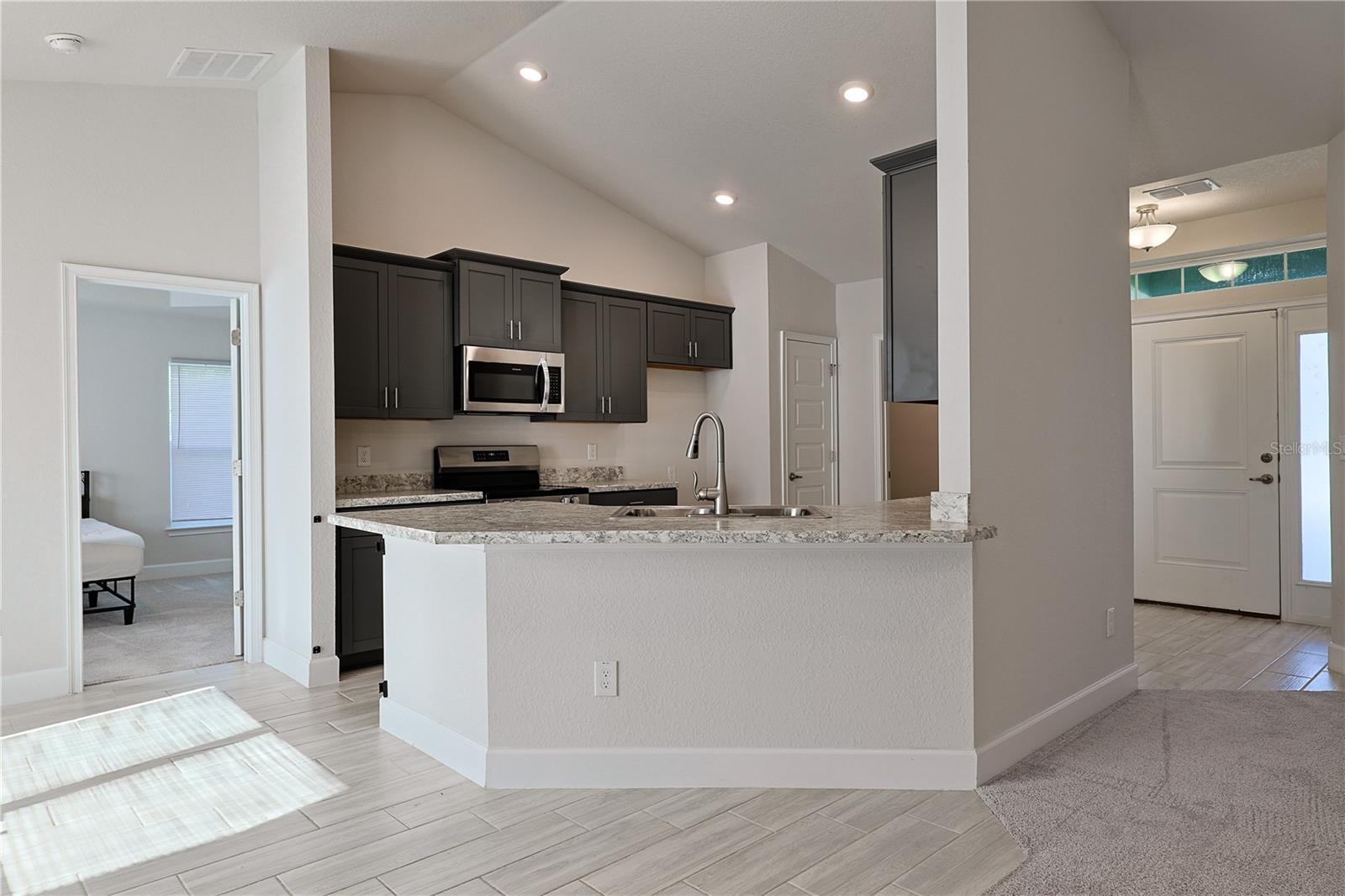 Image 12 of 40 For 10939 41st Avenue