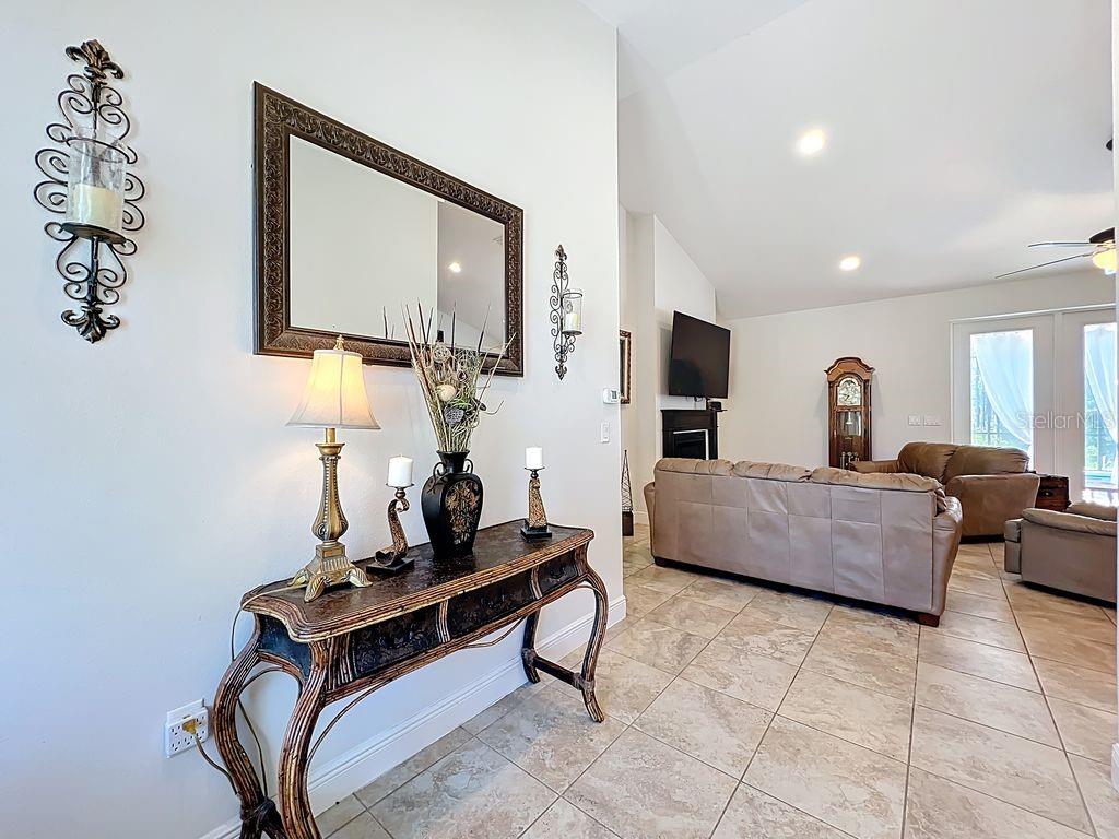 Image 4 of 31 For 11200 Buckhill Lane