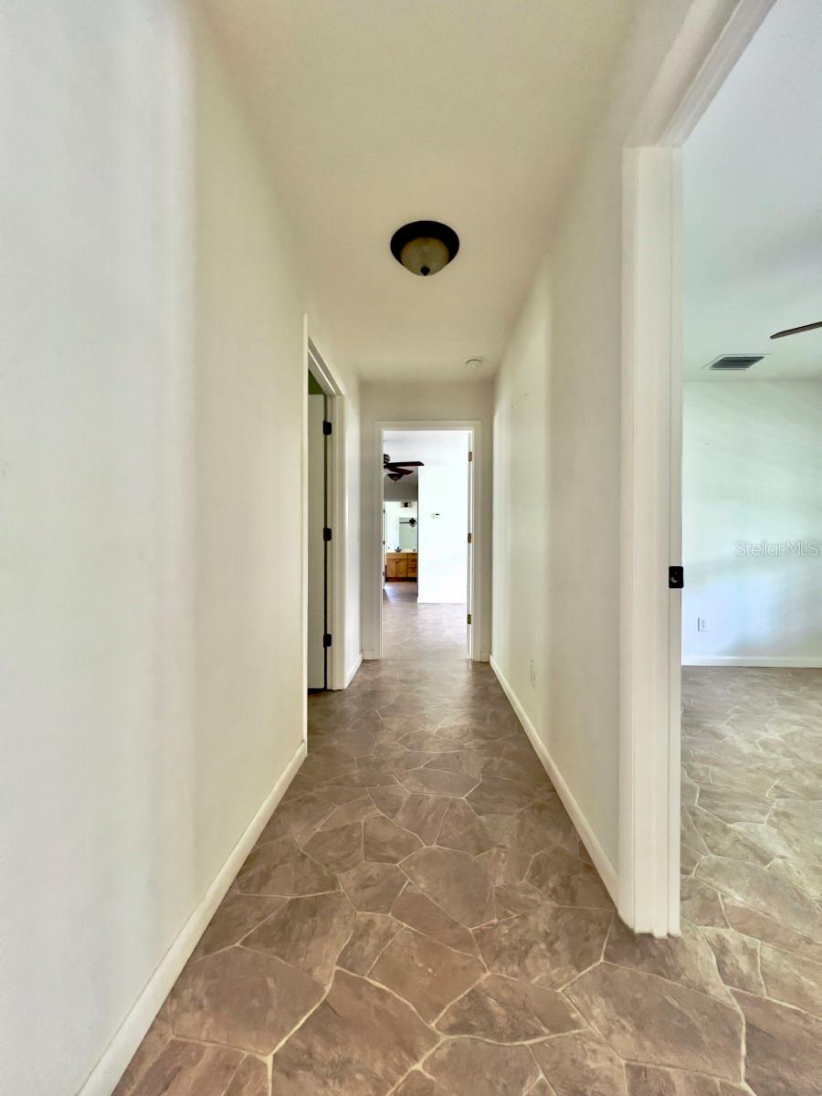 Image 26 of 46 For 23061 Nautilus Boulevard