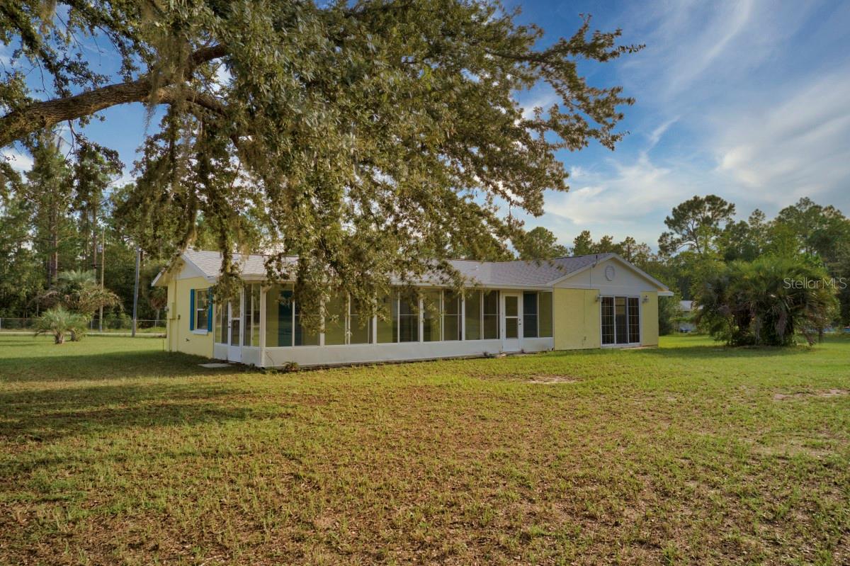 Image 39 of 46 For 23061 Nautilus Boulevard