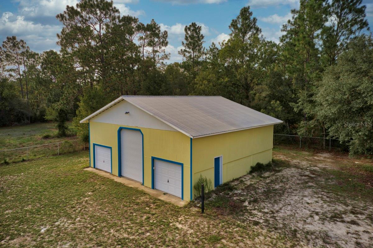 Image 40 of 46 For 23061 Nautilus Boulevard