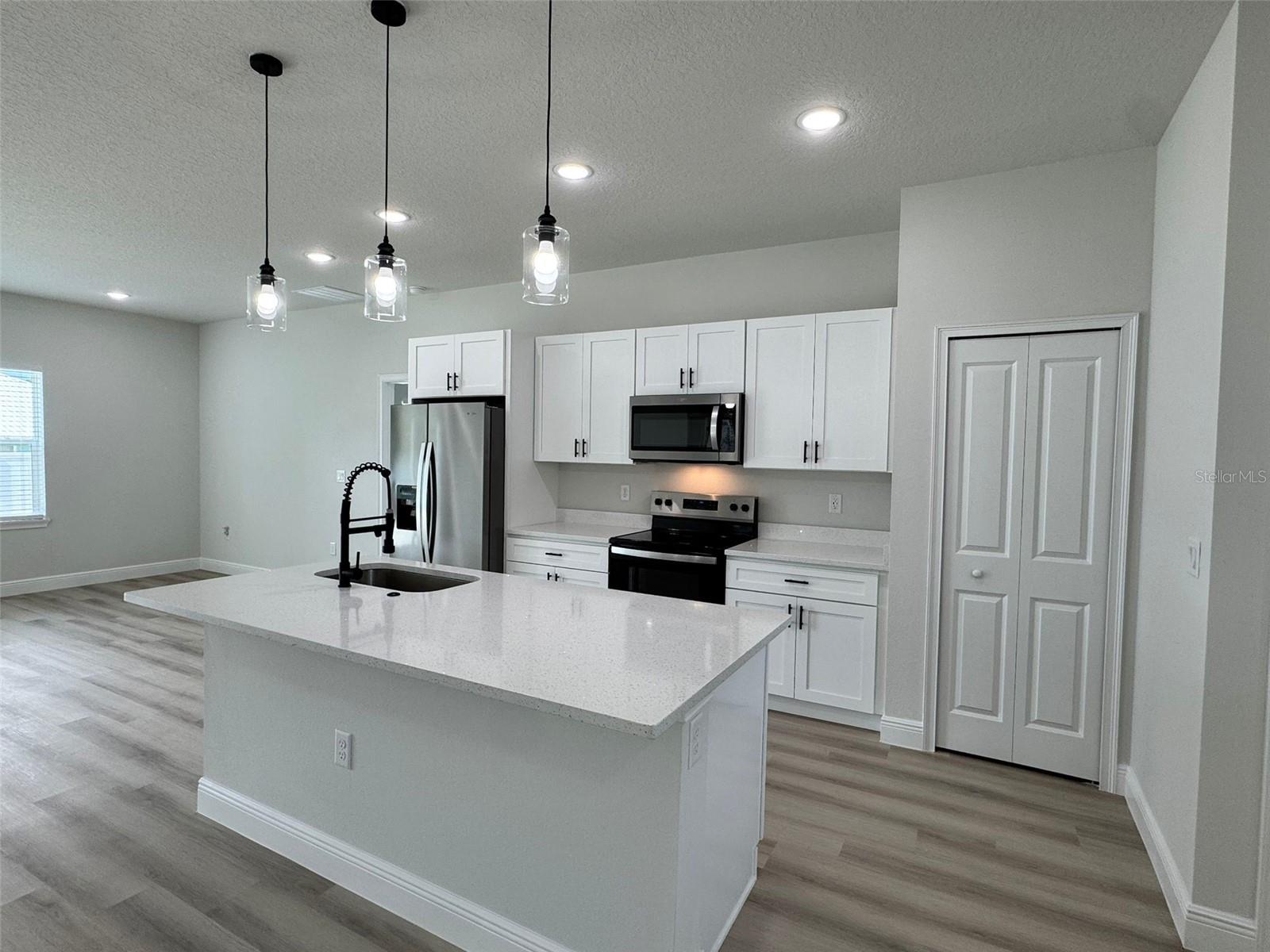 Image 19 of 62 For 14957 Sw 63rd Court Rd