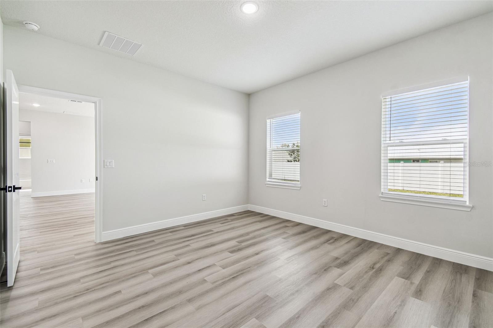 Image 25 of 62 For 14957 Sw 63rd Court Rd