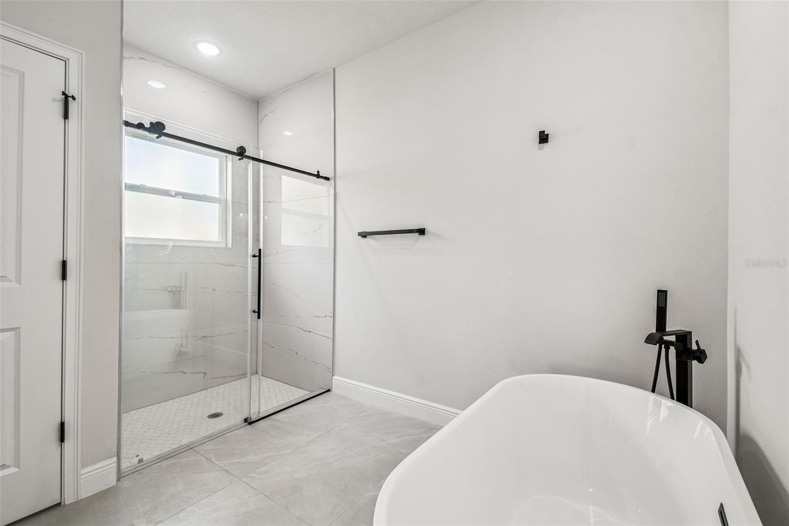 Image 28 of 62 For 14957 Sw 63rd Court Rd